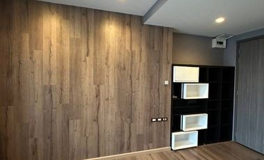 For sale 1 bed condo in Huai Khwang, Bangkok