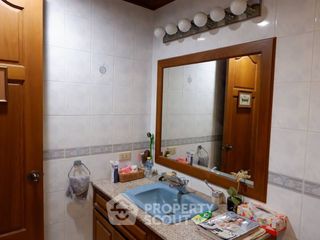 For sale 4 bedrooms house in Bang Lamung, Chonburi