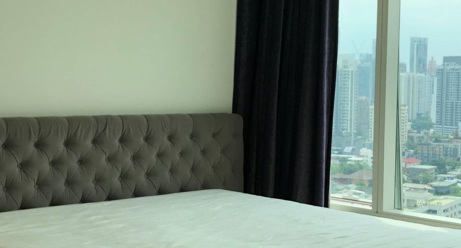 For sale 2 bedrooms condo in Watthana, Bangkok