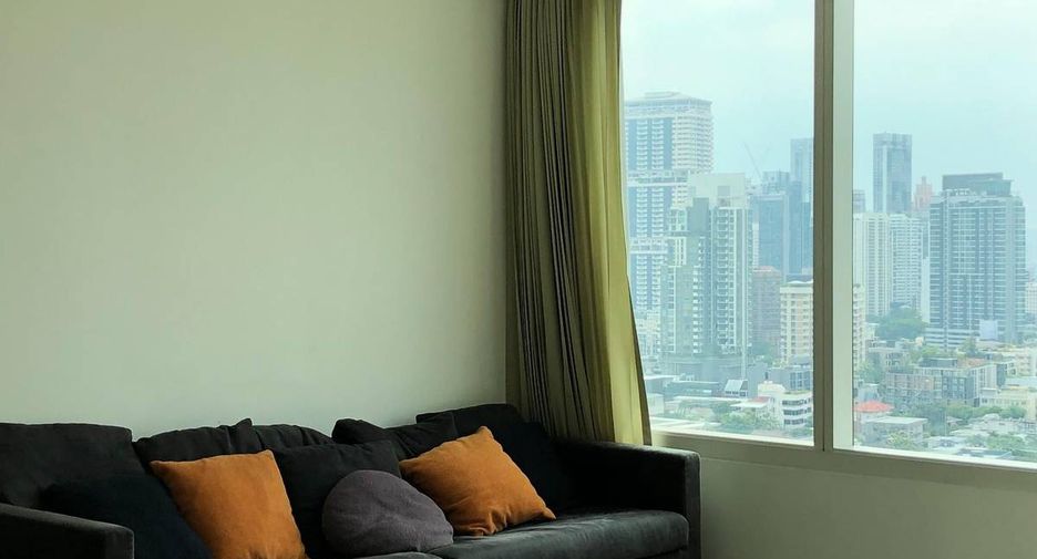 For sale 2 bedrooms condo in Watthana, Bangkok