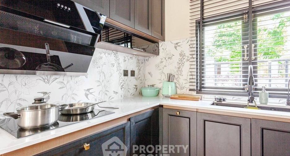 For sale 4 bedrooms house in Jomtien, Pattaya