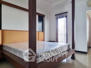 For sale 6 bedrooms villa in Bang Lamung, Chonburi