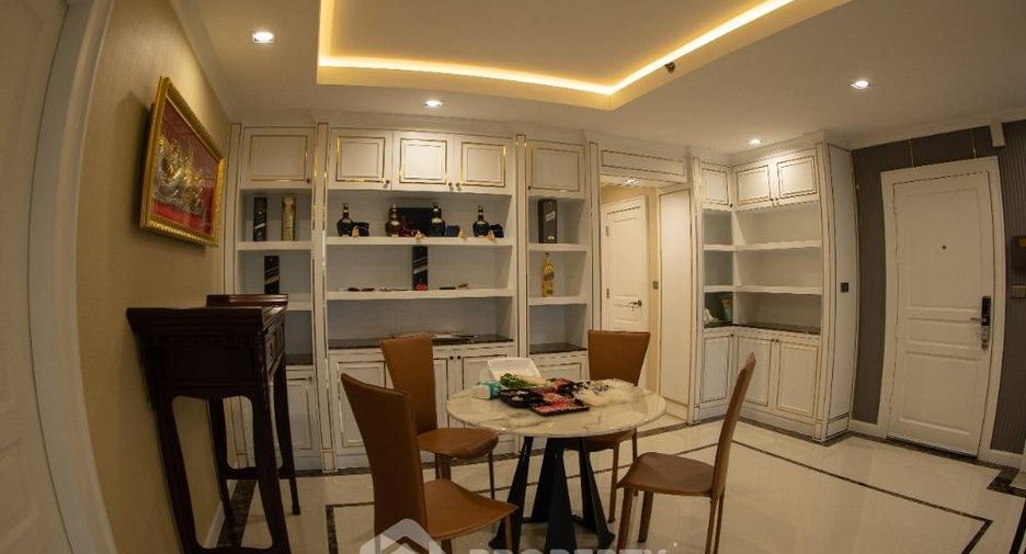 For sale 2 bedrooms condo in Khlong San, Bangkok