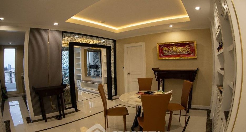 For sale 2 bedrooms condo in Khlong San, Bangkok