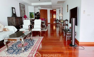 For sale 2 bedrooms condo in Dusit, Bangkok
