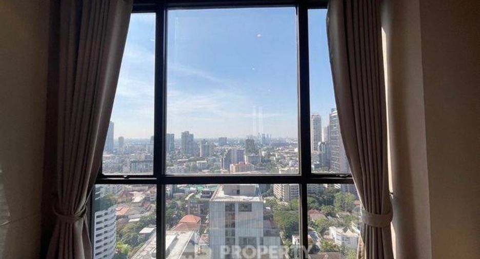 For sale 2 bedrooms condo in Khlong Toei, Bangkok