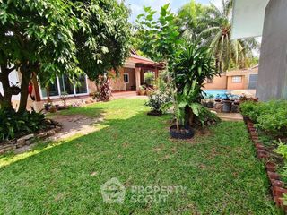 For sale 3 bedrooms villa in Bang Lamung, Chonburi