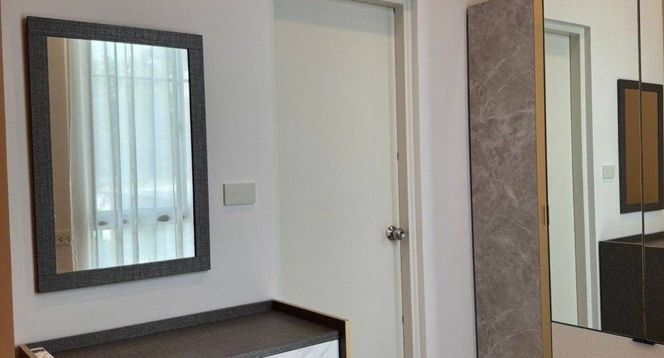 Casa adosada en venta de 3 habitaciones en Sai Mai, Bangkok