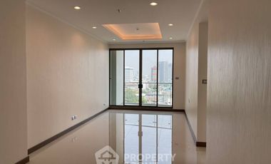 For sale 2 bedrooms condo in Watthana, Bangkok