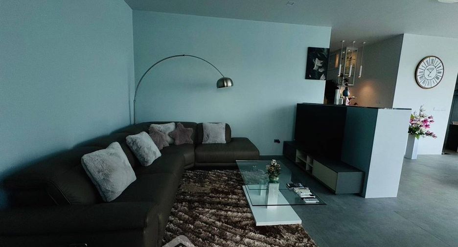 For sale 2 bedrooms villa in Sattahip, Chonburi