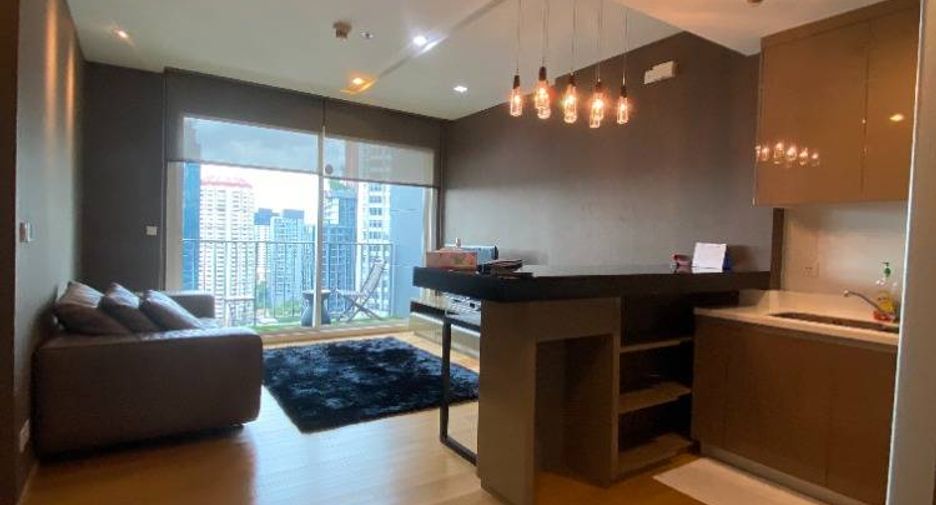 For sale 2 bedrooms condo in Khlong Toei, Bangkok