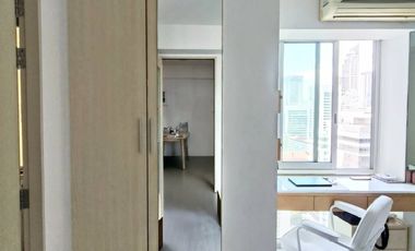Wohnung zum Kauf mit 1 Zimmer in Watthana, Bangkok