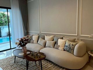 For sale 4 bedrooms villa in Bang Lamung, Chonburi