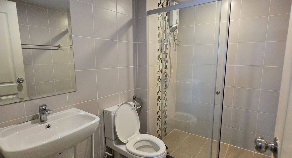 For sale 1 bed condo in Bang Phlat, Bangkok