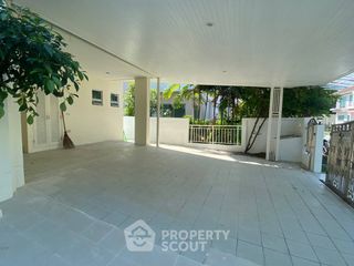 For sale 4 bedrooms house in Khan Na Yao, Bangkok