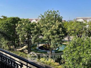 For sale 4 bedrooms townhouse in Phasi Charoen, Bangkok