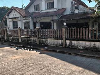 出售 5 卧室 独立屋 在 Mueang Chon Buri, Chon Buri