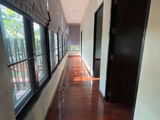 For sale 5 bedrooms house in Huay Yai, Pattaya