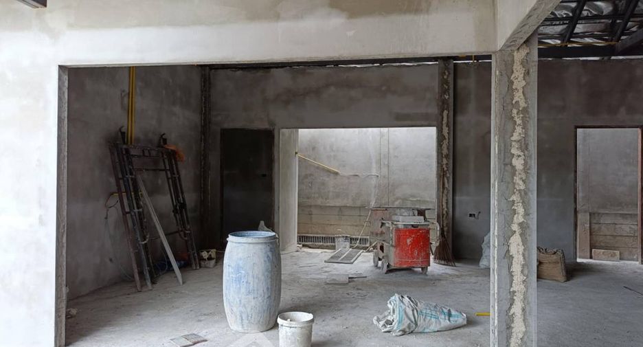 Продажа 4 спальни вилла в Восточная Паттайя, Паттайя