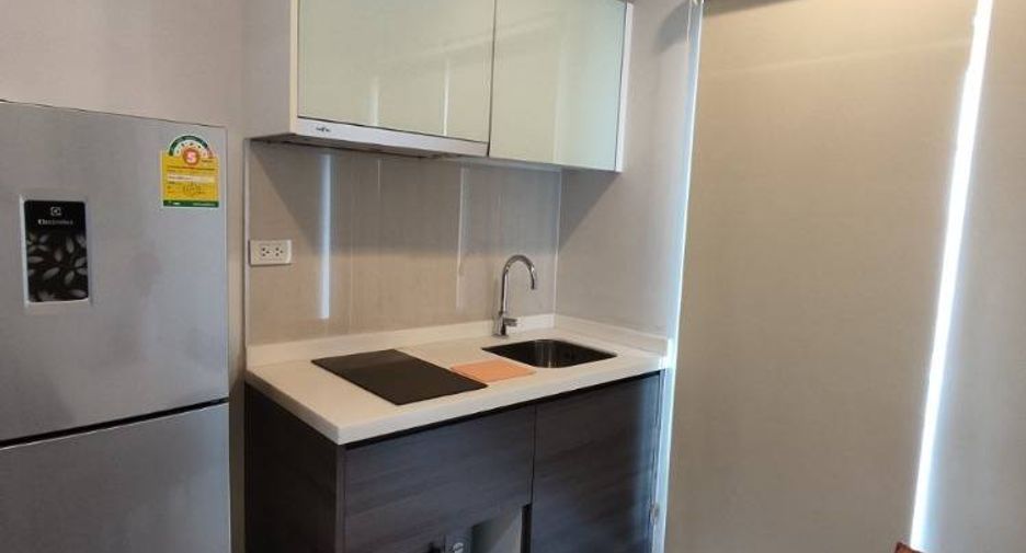 For sale 1 bed condo in Sathon, Bangkok