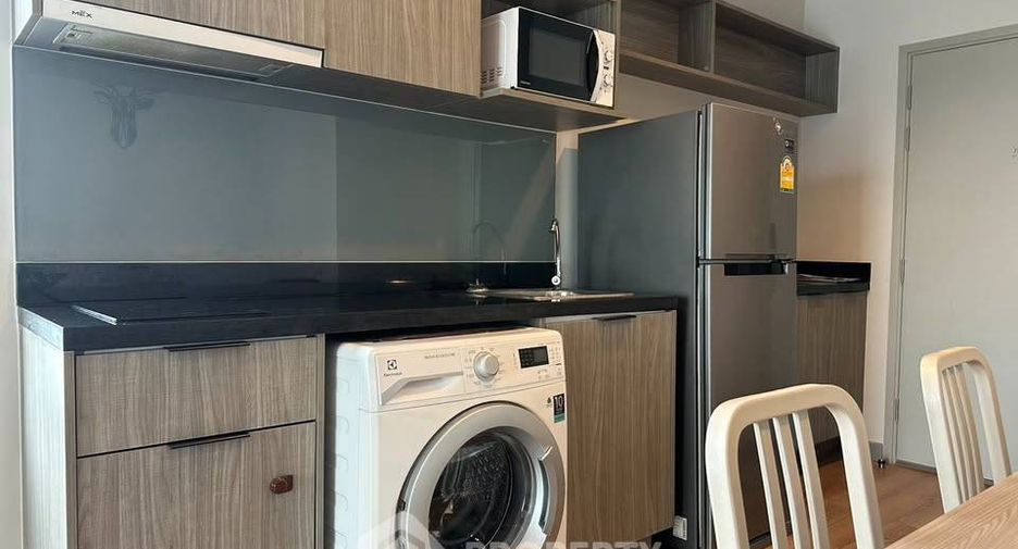For sale 2 bedrooms condo in Chatuchak, Bangkok