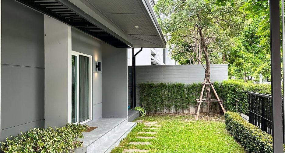 For sale 4 bedrooms house in Prawet, Bangkok