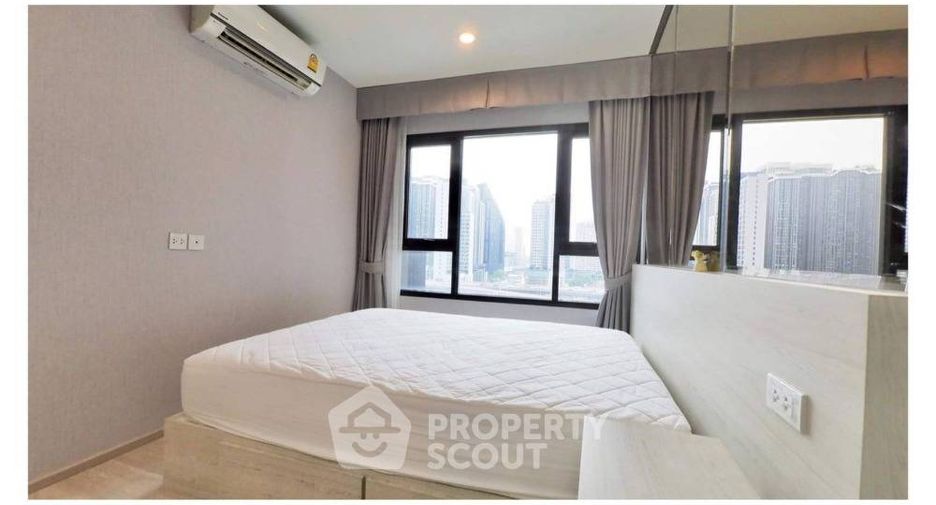 For sale 2 bedrooms condo in Watthana, Bangkok