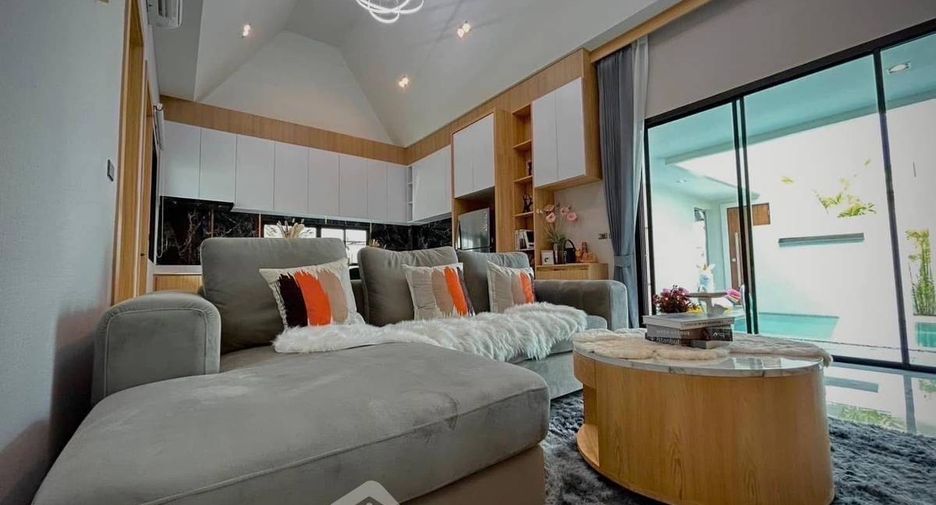 For sale 3 bedrooms villa in East Pattaya, Pattaya