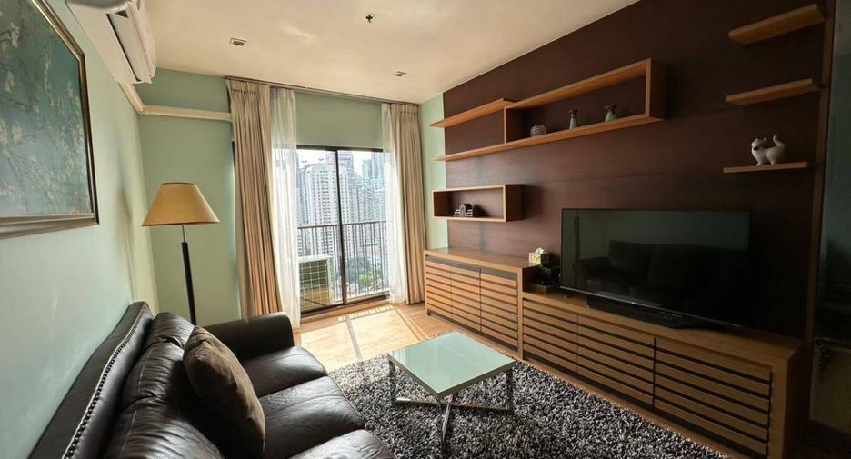 For sale 1 bed condo in Khlong Toei, Bangkok