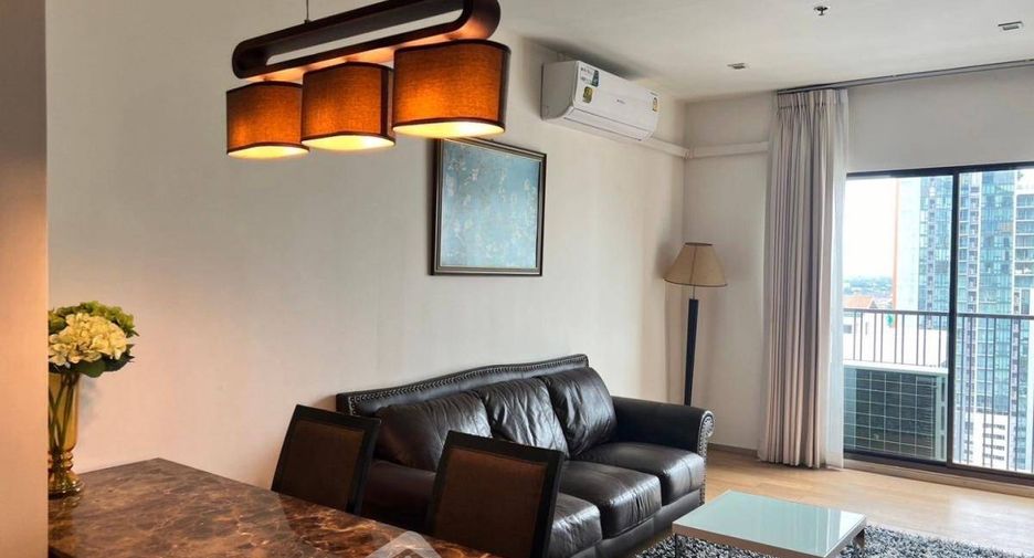 For sale 1 bed condo in Khlong Toei, Bangkok