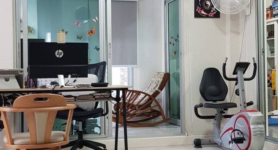 For sale 4 bedrooms house in Bang Khen, Bangkok
