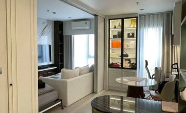 Wohnung zum Kauf mit 2 Zimmer in Huai Khwang, Bangkok