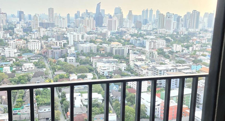 For sale 1 bed condo in Watthana, Bangkok