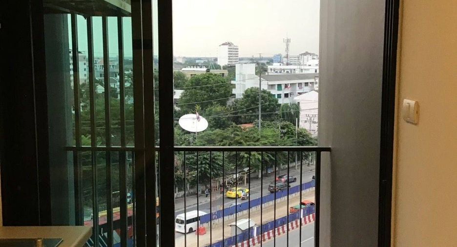 For sale 1 bed condo in Bang Khen, Bangkok