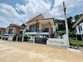 For sale 3 bedrooms villa in Sattahip, Chonburi