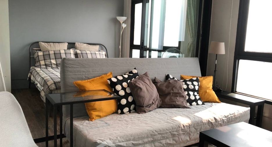 Condo en venta de 1 habitaciones en Yan Nawa, Bangkok