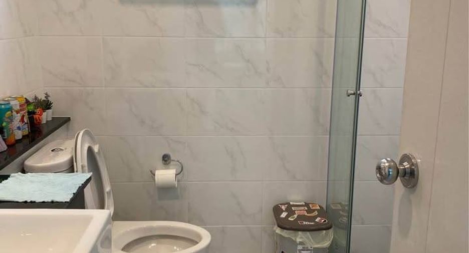 For sale 4 bedrooms house in Mueang Chon Buri, Chonburi