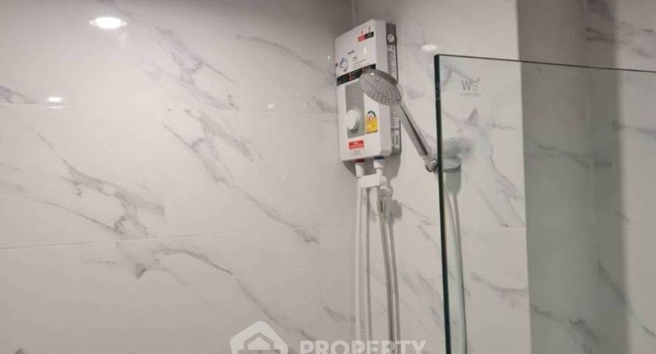 For sale 1 bed condo in Huai Khwang, Bangkok