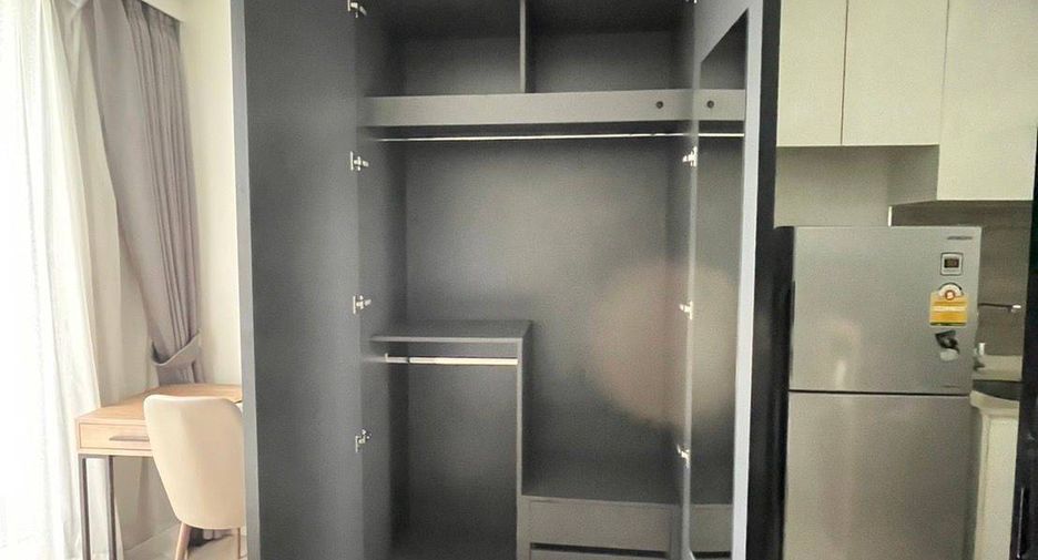 For sale 1 bed condo in Khlong Toei, Bangkok