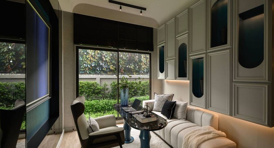 For sale 4 bedrooms house in Bang Khae, Bangkok