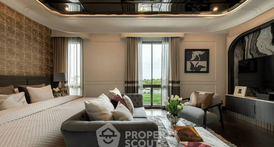For sale 4 bedrooms house in Thawi Watthana, Bangkok