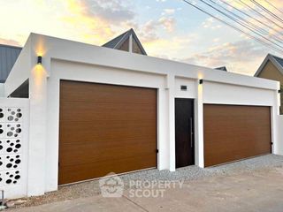 For sale 3 bedrooms house in Mueang Chon Buri, Chonburi