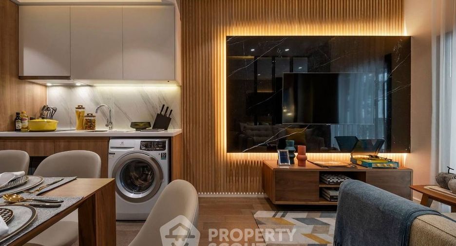 For sale 2 bedrooms condo in Khlong Toei, Bangkok