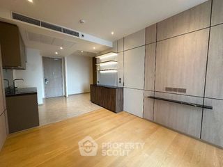 Продажа 1 кровать кондо в Хуаи Кхщанг, Бангкок