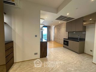 Продажа 1 кровать кондо в Хуаи Кхщанг, Бангкок