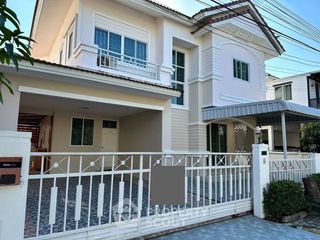 Haus zum Kauf mit 3 Zimmer in Prawet, Bangkok