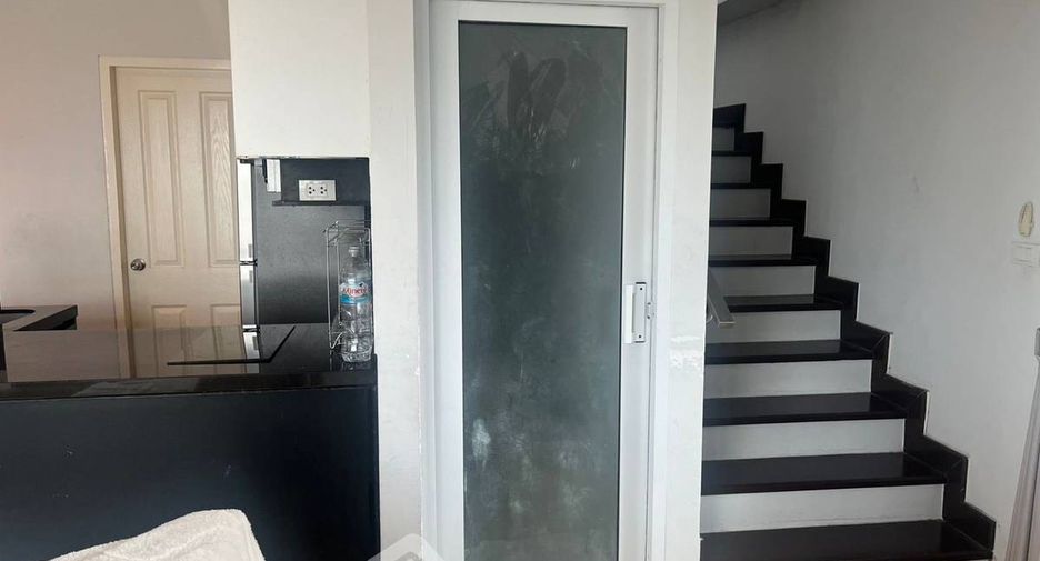 For sale 2 bedrooms condo in Sathon, Bangkok