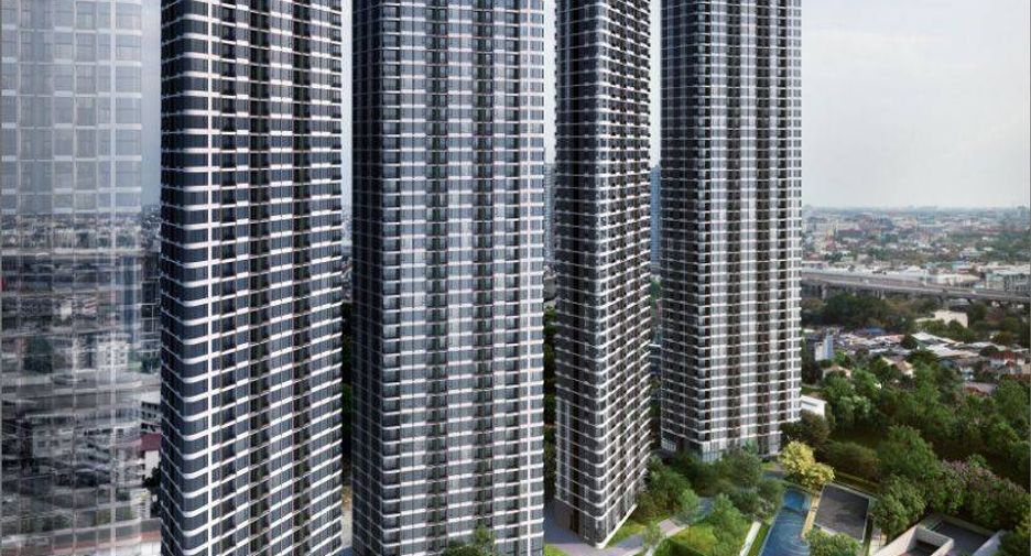 For sale 2 bedrooms condo in Bang Na, Bangkok