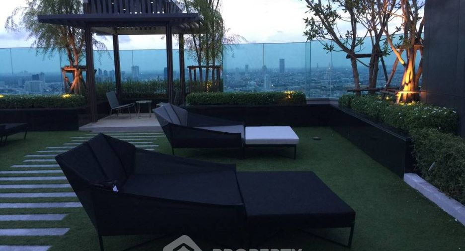 For sale 1 bed condo in Sathon, Bangkok