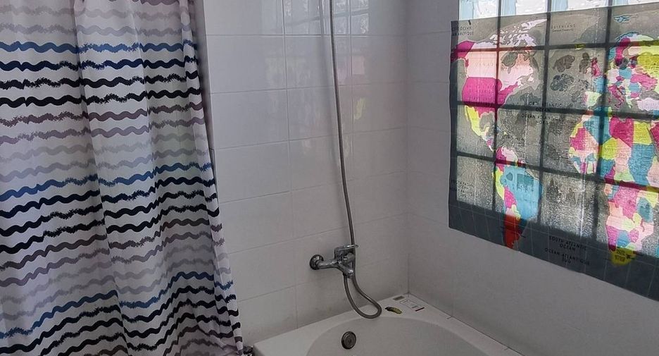 For sale 4 bedrooms house in Bang Khen, Bangkok